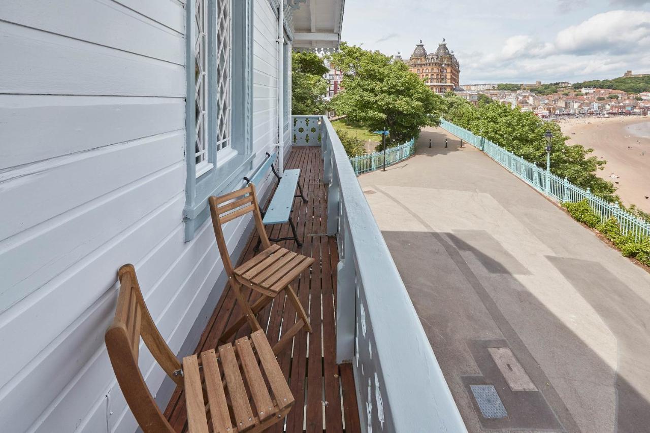 The Spa Chalet Scarborough Hot Tub, Pool, Gym, Beach Location Extérieur photo